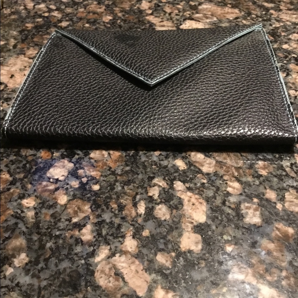 PASSPORT HOLDERS 2; black, blue inside